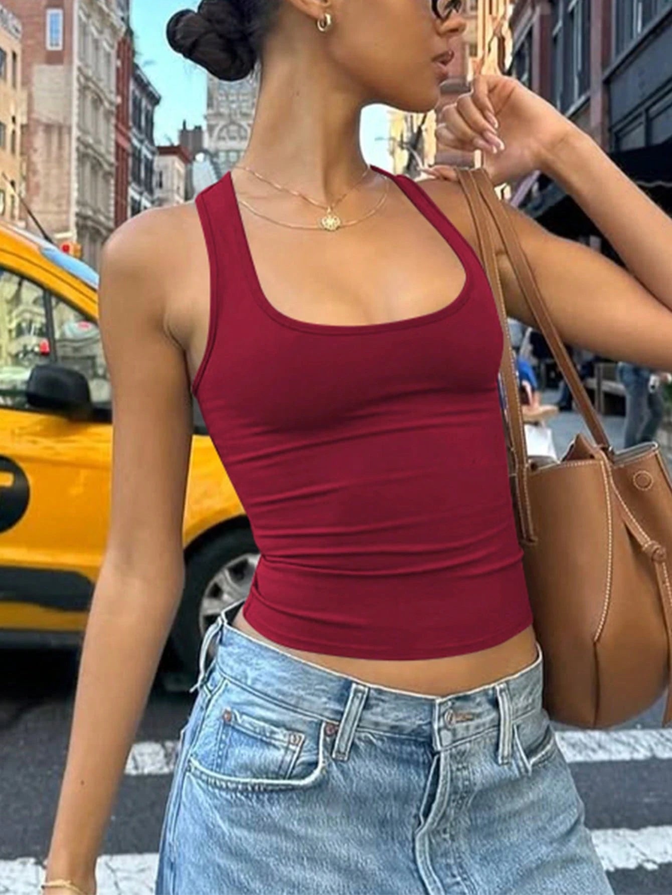 Women's Casual Solid Color Fitted Crop Top, Sexy Spaghetti Strap Midriff-Baring Streetwear For Daily Wear And Vacation Summer