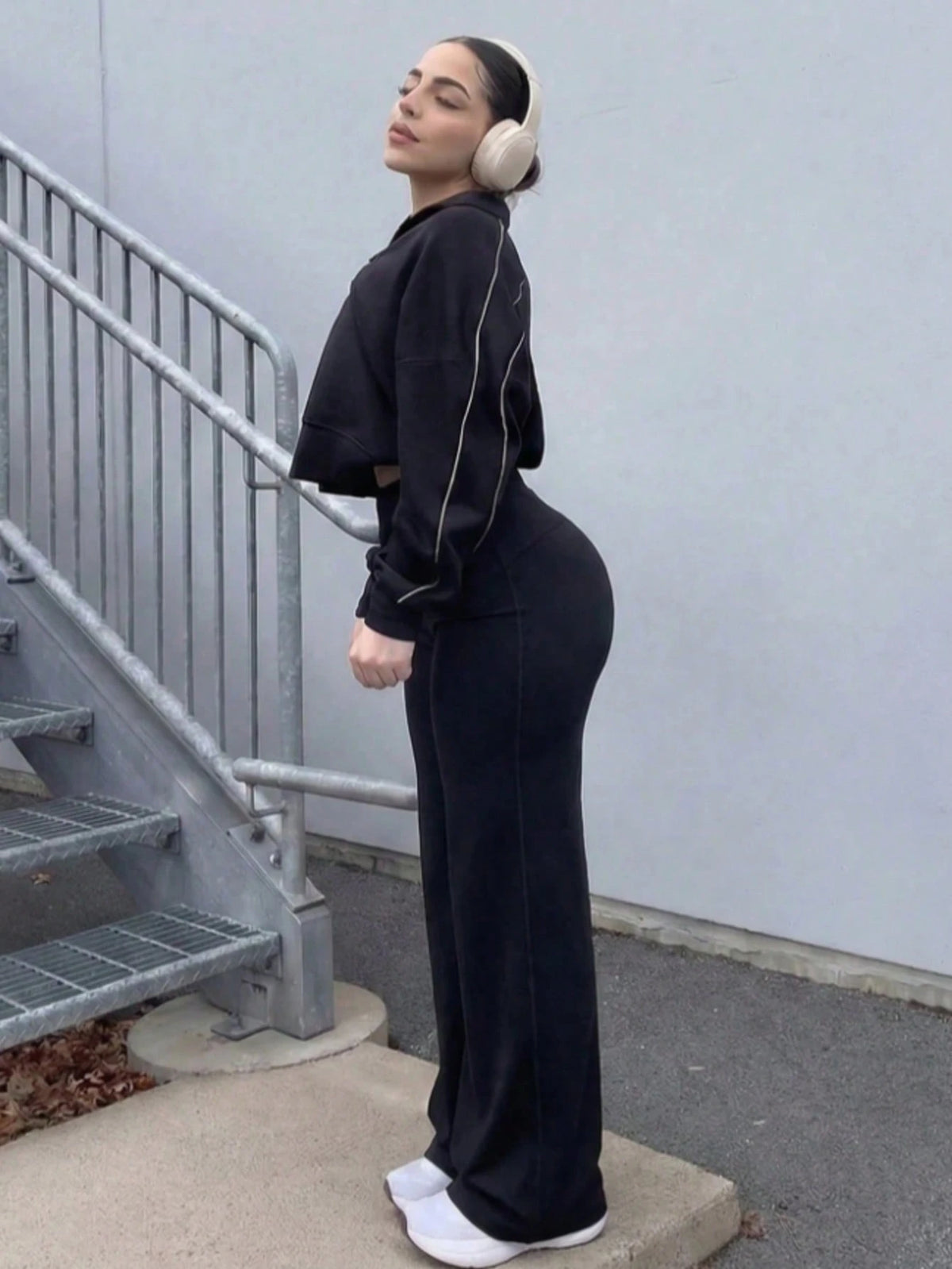 Women's High-Waist Straight Leg Polyester Pants, Tummy Control And Hip Lifting, High Elastic Fabric, Comfortable To Wear. Black