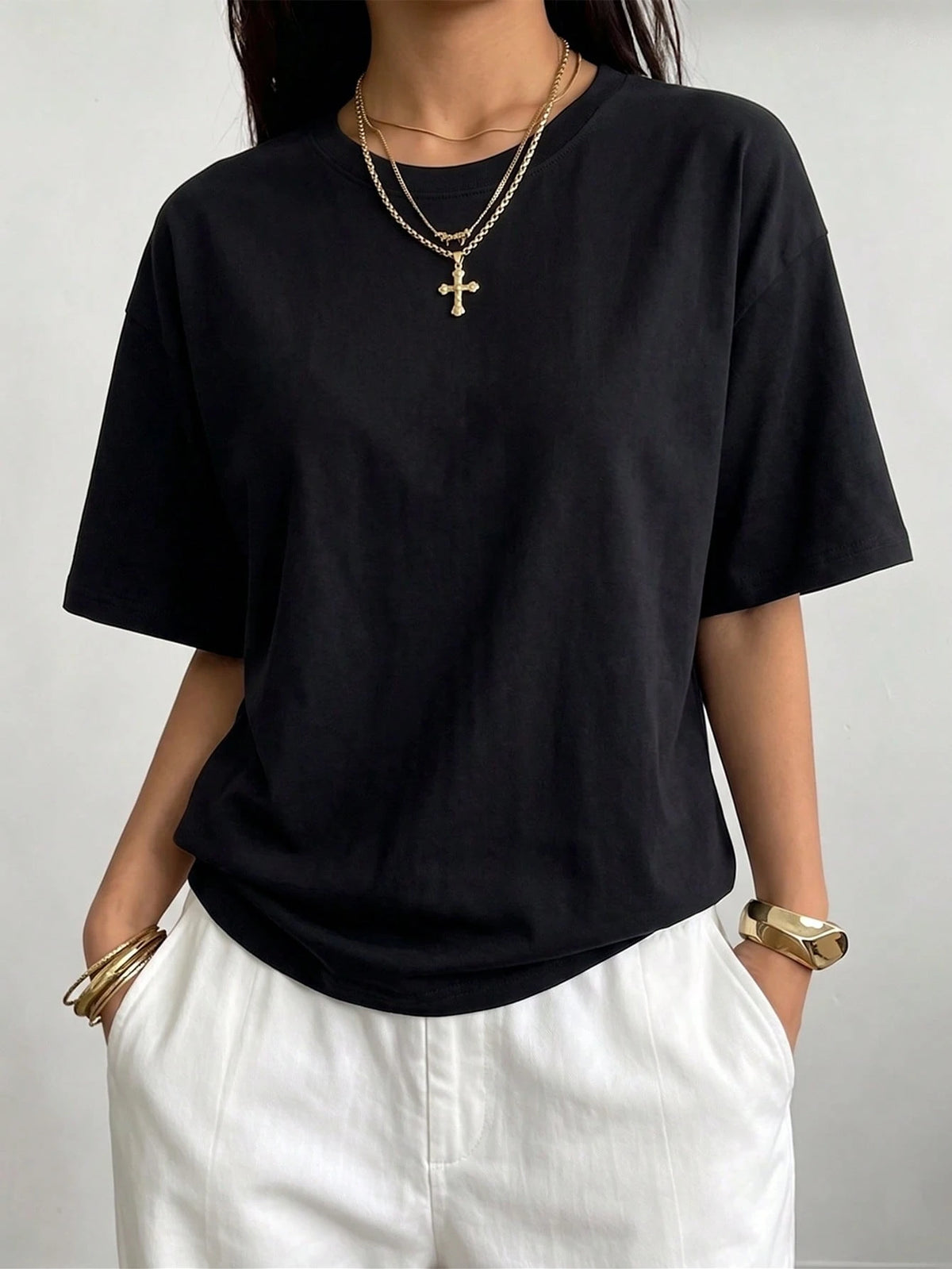 Women's Round Neck Short Sleeve Regular Fit T-Shirt, Loose Style, Fashion Versatile Casual Summer New Top