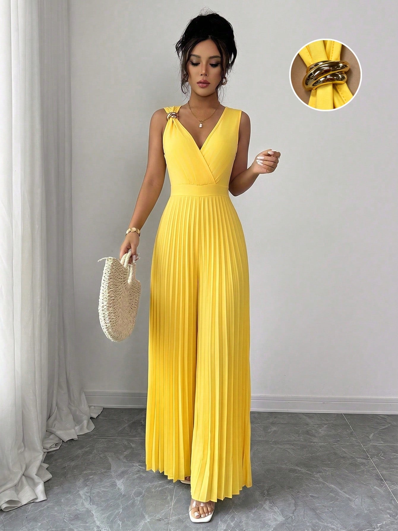 Women's Spring/Summer Elegant Commuter Yellow V-Neck Sleeveless Metal Buckle Pleated Ruched Waist Fitted Slim Jumpsuit