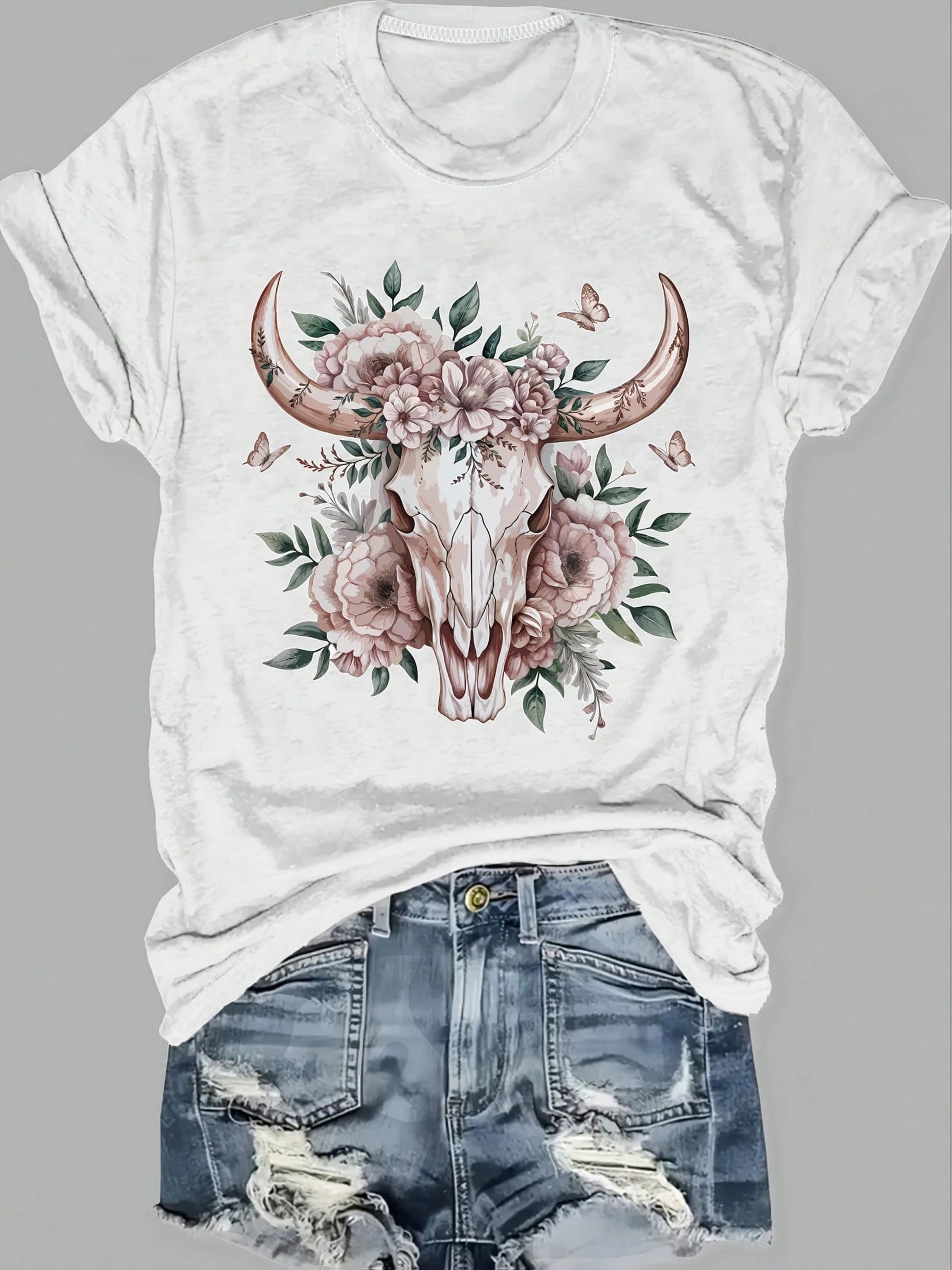 Women's Vintage Western Cow Skull Floral Print Round Neck T-Shirt- Lavender Color Casual Short Sleeve Top