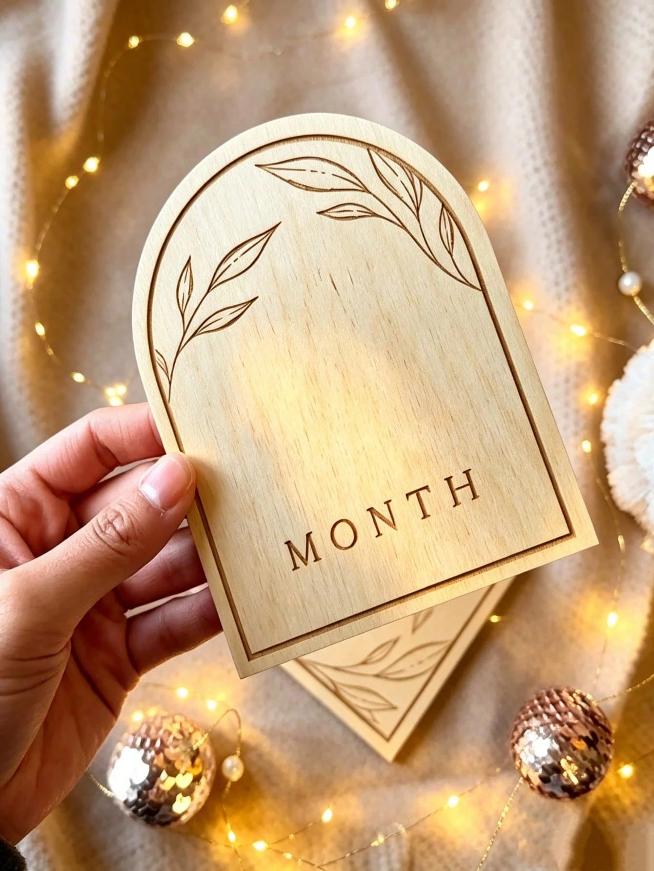 Wooden Double-Sided Milestone Sign Set, Interchangeable Milestone Card Set, Double-Sided Baby Milestone Birth Announcement Board, Baby Monthly Growth Record Markers, Newborn 1-12 Months Photo Props, N