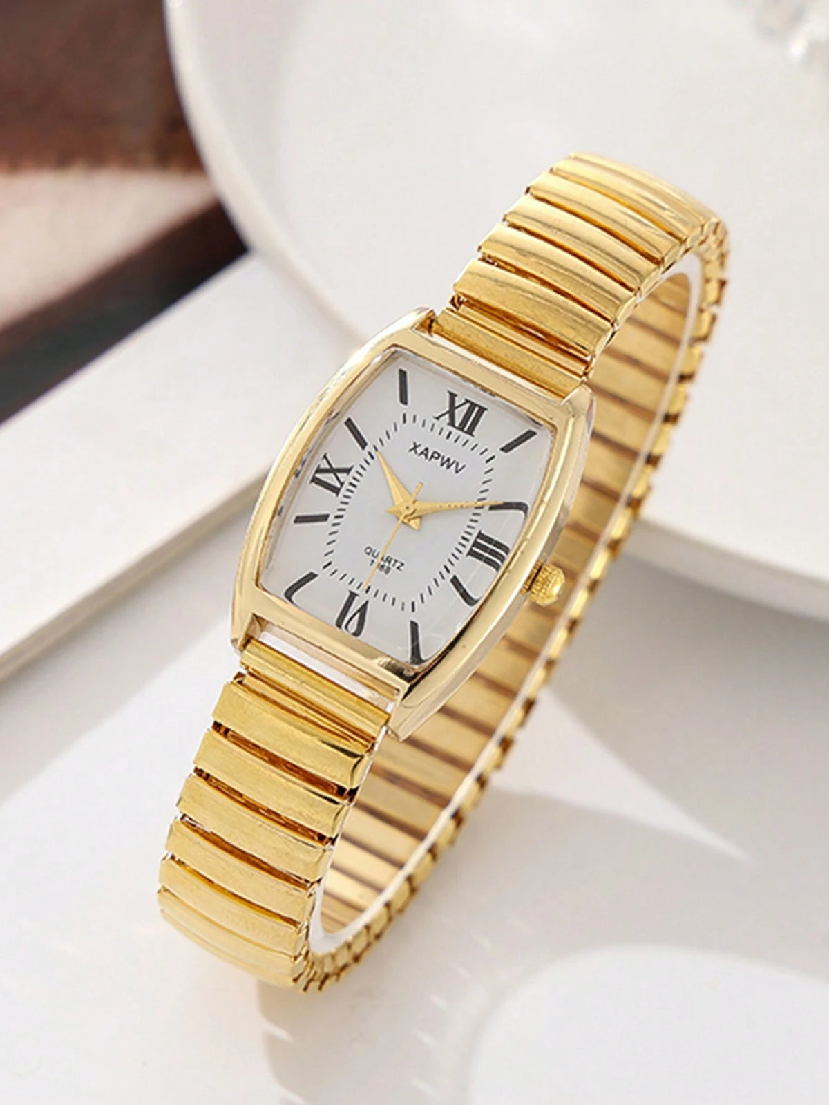 XAPWV 1pc Vintage Women's Elastic Band Fashion Barrel Shaped Minimalist & Elegant Quartz Watch