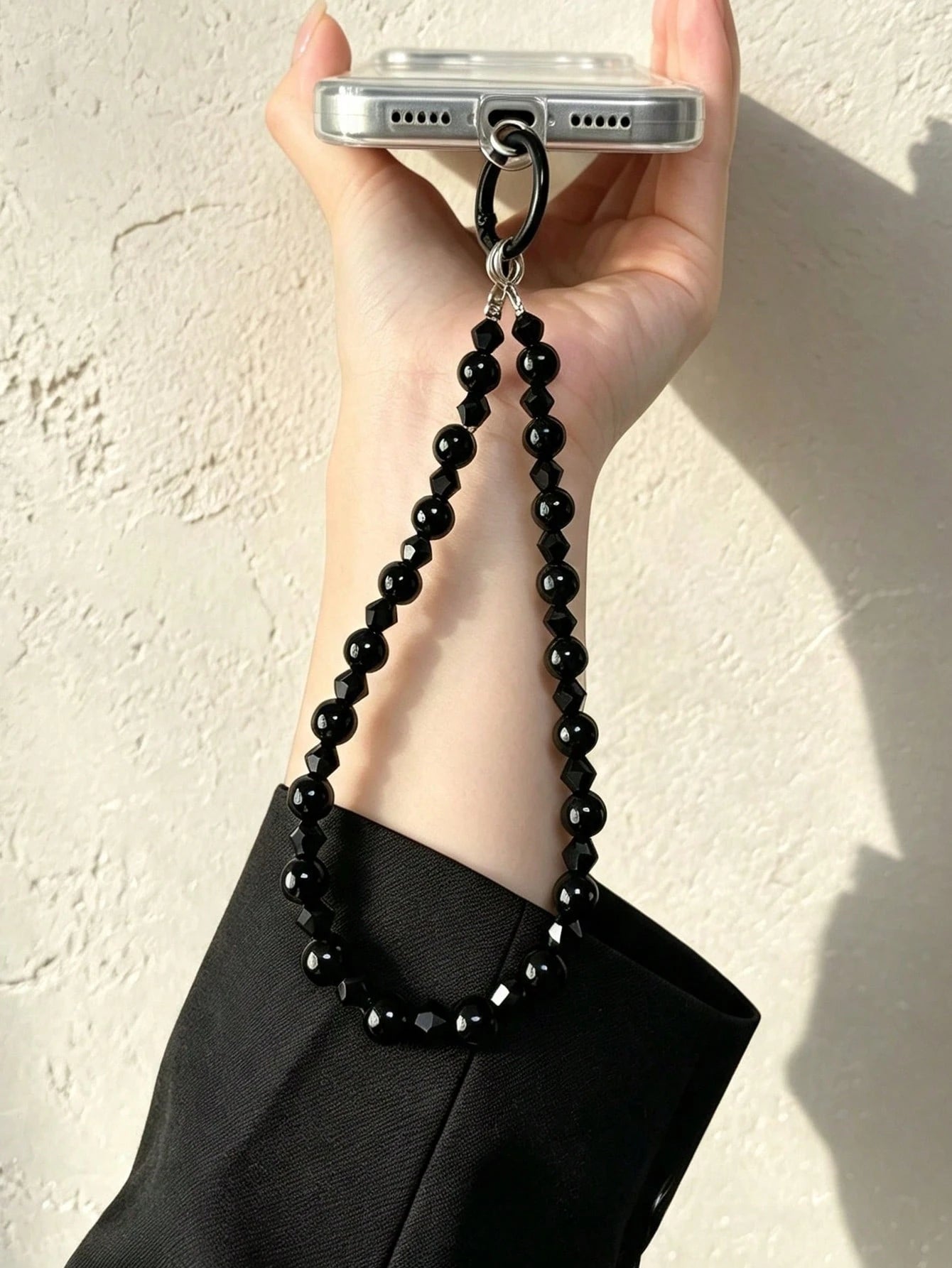 Y2K Black Faceted Beaded Phone Wrist Strap, Minimalist Luxury Anti-Loss Lanyard, Women's Bracelet Bag Charm, Multifunctional Wrist Strap, Keychain Camera Lanyard, Daily Commute